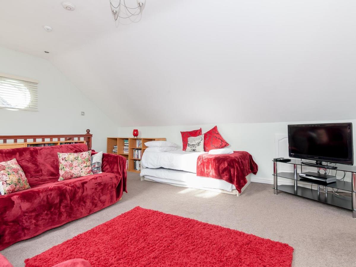 Ayuda House Hotell Altrincham Exteriör bild